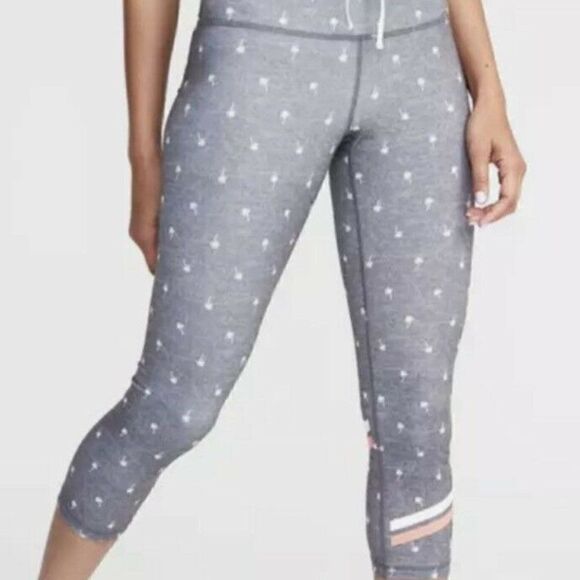 Old Navy Go Dry High Rise Compression Crop Gray Palm Trees - Picture 1 of 7